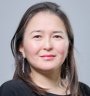 Dr. Eliza Isabaeva
