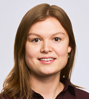  Alina Knobel