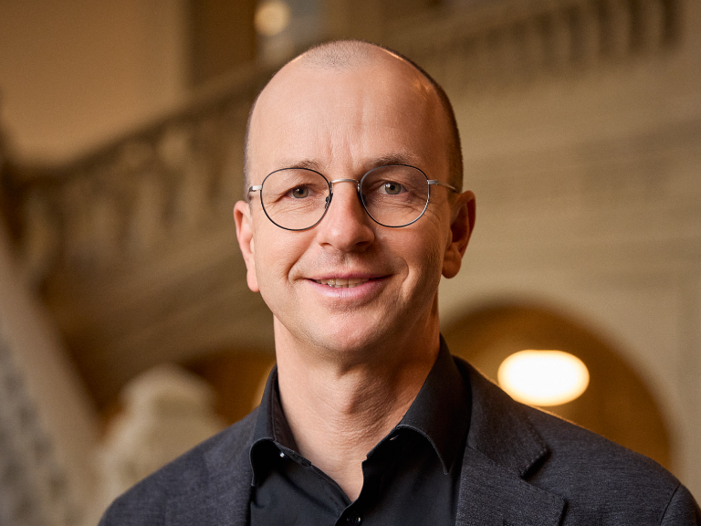 Portrait von Urs Fischer