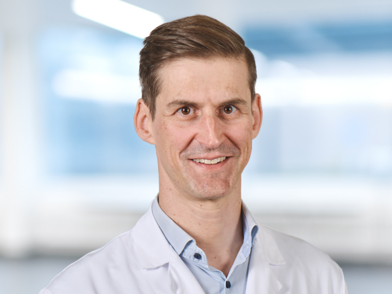 Portrait von Prof. Christoph Schlapbach