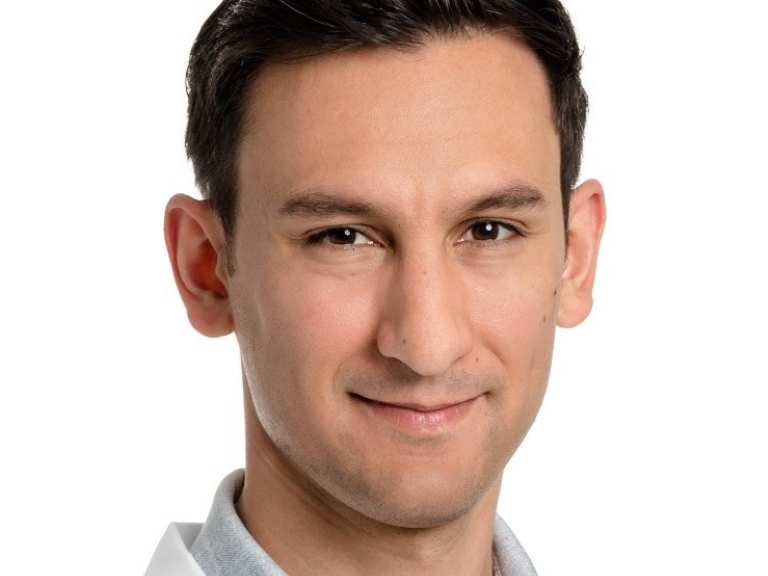 Portraitbild von Alan Peters